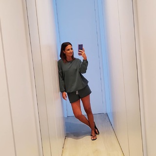 Paula Echevarría feet photo thumbnail