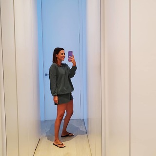 Paula Echevarría feet photo thumbnail