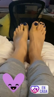 Yoseline Hoffman feet photo thumbnail