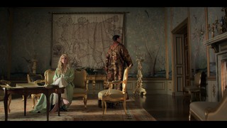 Elle Fanning feet photo thumbnail