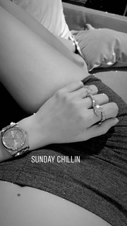 Xenia Tchoumitcheva feet photo thumbnail