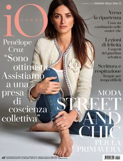 Penélope Cruz feet photo thumbnail