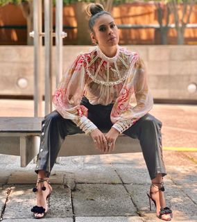 Galilea Montijo feet photo thumbnail