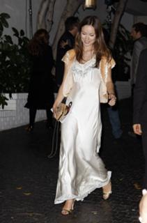 Olivia Wilde feet photo thumbnail