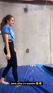 Rachel A. DeMita feet photo thumbnail