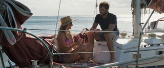 Shailene Woodley feet photo thumbnail