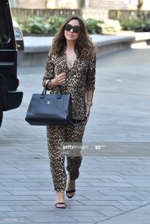 Myleene Klass feet photo thumbnail