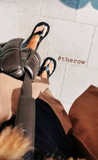 Anna Lewandowska feet photo thumbnail