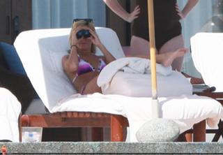Ashley Tisdale feet photo thumbnail