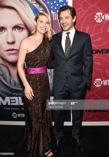 Claire Danes feet photo thumbnail