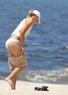 Maria Sharapova feet photo thumbnail