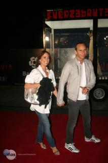 Andrea Legarreta feet photo thumbnail