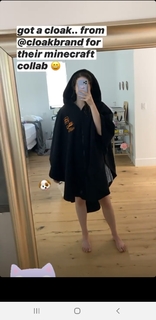Imane Pokimane Anys feet photo thumbnail