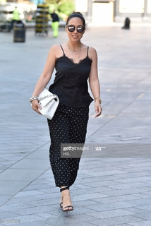 Myleene Klass feet photo thumbnail