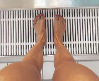 Tania Cagnotto feet photo thumbnail