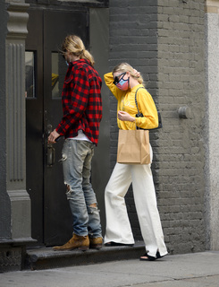 Elsa Hosk feet photo thumbnail