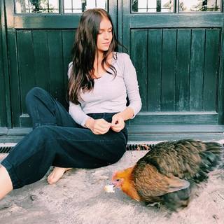 Zaira Nara feet photo thumbnail