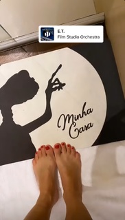 Franciely Freduzeski feet photo thumbnail