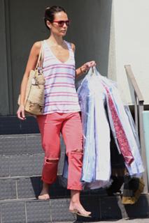 Jordana Brewster feet photo thumbnail