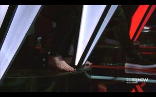 Delta Goodrem feet photo thumbnail