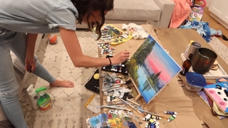 Colleen Ballinger feet photo thumbnail