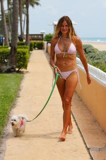 Kelly Bensimon feet photo thumbnail