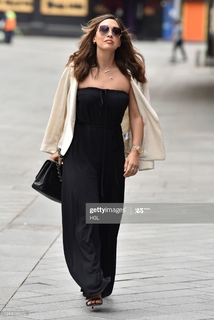 Myleene Klass feet photo thumbnail