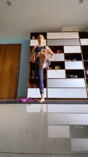 Yoseline Hoffman feet photo thumbnail
