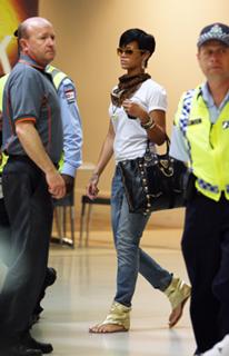 Rihanna feet photo thumbnail