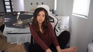 Imane Pokimane Anys feet photo thumbnail