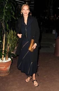 Uma Thurman feet photo thumbnail