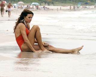 Kelly Bensimon feet photo thumbnail