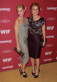 Julie Bowen feet photo thumbnail