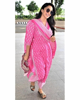 Kiara Advani feet photo thumbnail