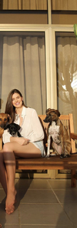 Camila Queiroz feet photo thumbnail