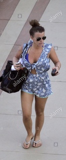 Coleen Rooney feet photo thumbnail