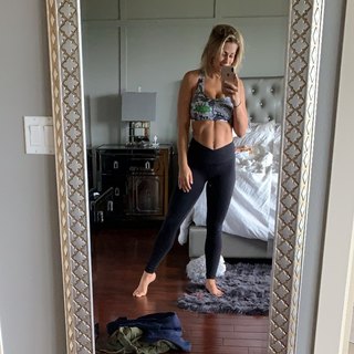 Paige VanZant feet photo thumbnail