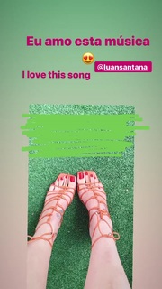 Jaqueline Mello feet photo thumbnail