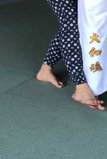 Ronda Rousey feet photo thumbnail