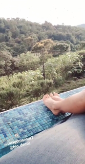 Lívia Andrade feet photo thumbnail