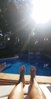 Lívia Andrade feet photo thumbnail
