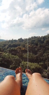 Lívia Andrade feet photo thumbnail