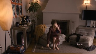 Anna Kendrick feet photo thumbnail