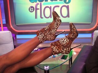 Lili Estefan feet photo thumbnail