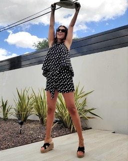 Paula Echevarría feet photo thumbnail