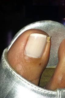 Lili Estefan feet photo thumbnail