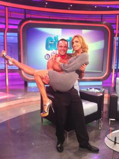 Lili Estefan feet photo thumbnail