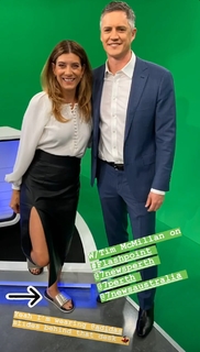 Kate Walsh feet photo thumbnail