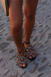 Paula Echevarría feet photo thumbnail