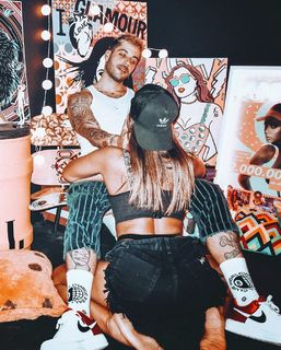 Anitta feet photo thumbnail